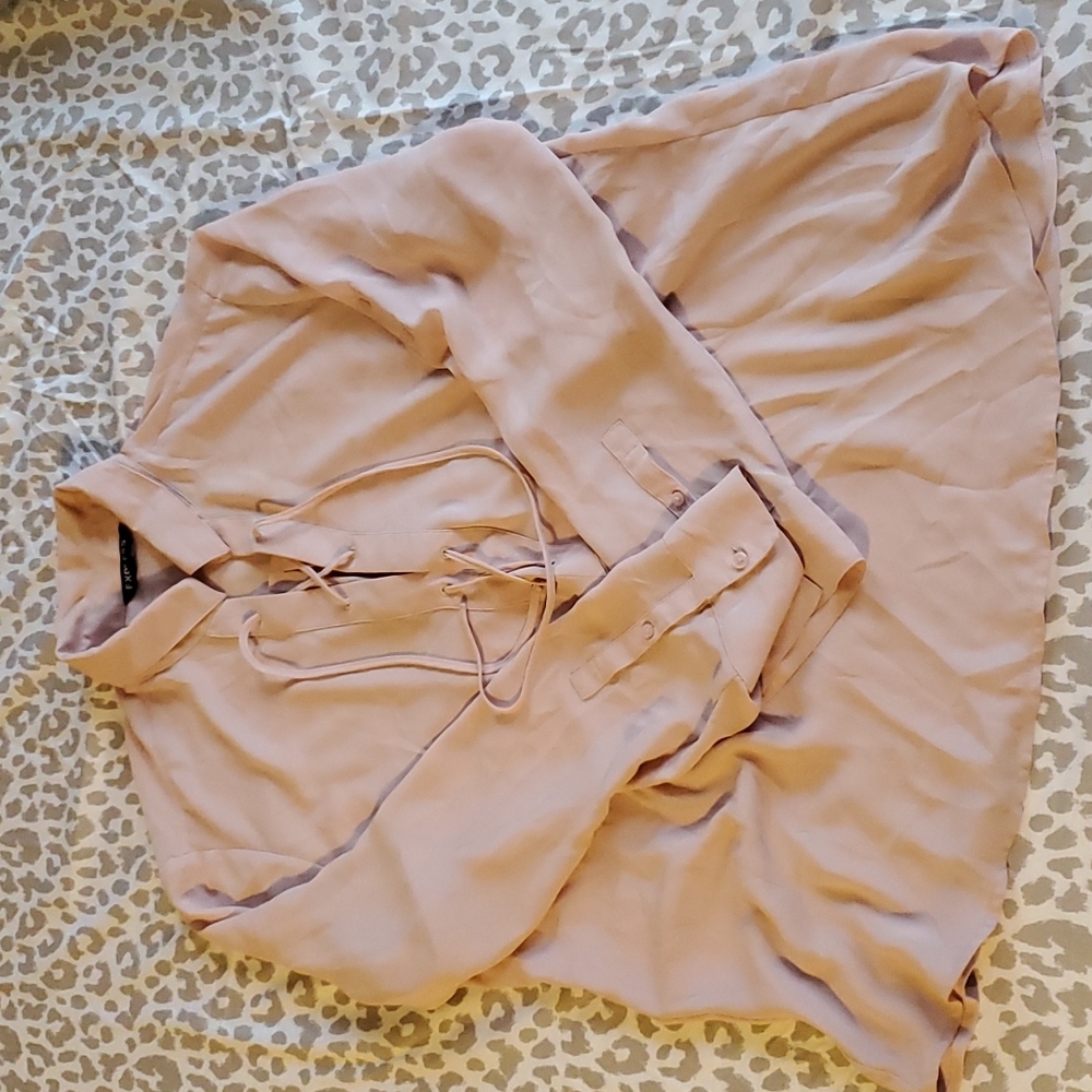Express lace up top